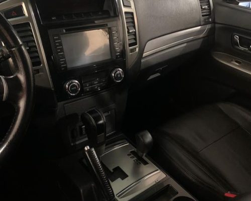 Mg-Car-Veiculos-Pajero-hpe-Full-3.2-4x4-15-16 (8)