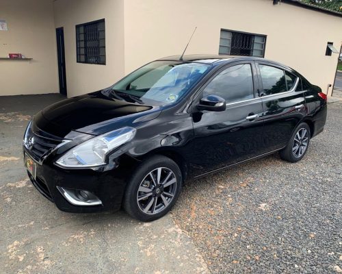 mgcar-veiculos-nissan-versa-2018-1